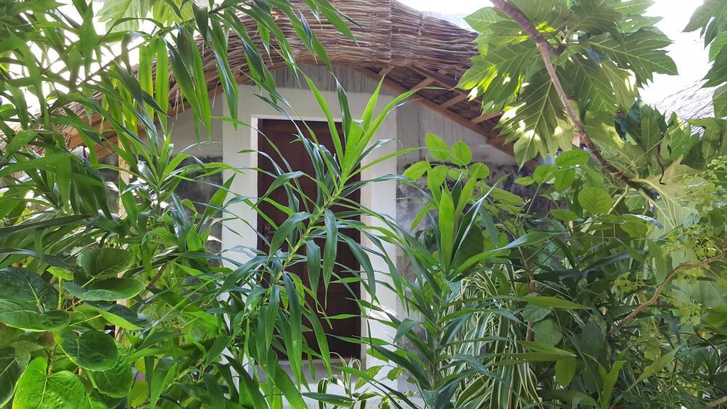 Maafushi View Hotel Bagian luar foto